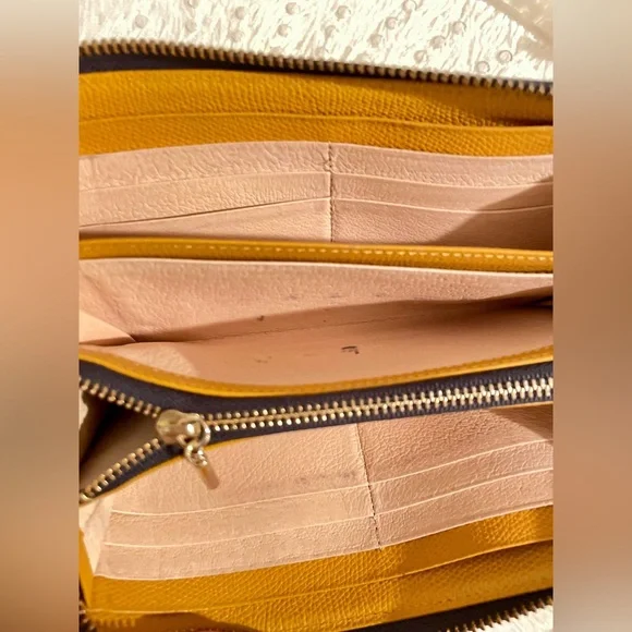 EPOI Shiki Round Zipper Long Wallet - Picture 5 of 9